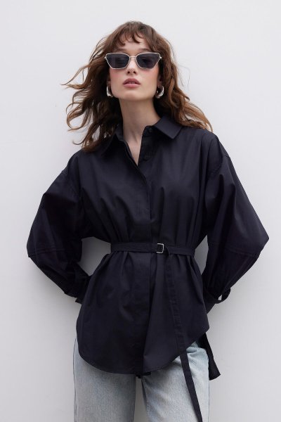 KEMER DETAYLI GÖMLEK SİYAH 