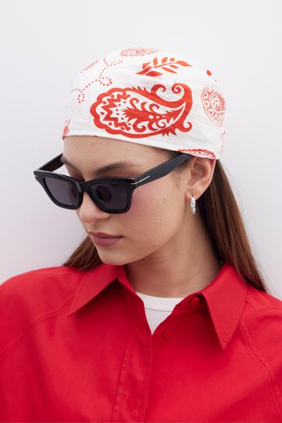 PATTERNED COTTON SCARF PAISLEY-RED 