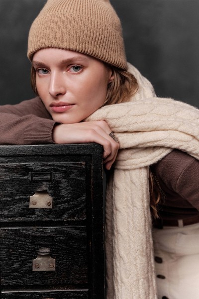 SAÇ ÖRGÜLÜ ATKI BEJ 