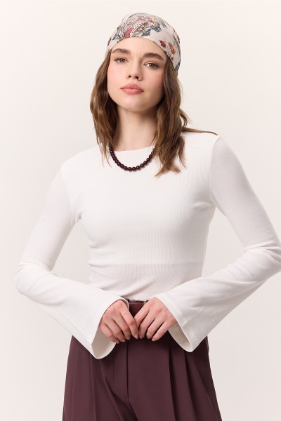 BODY ECRU WITH EVAZE SLEEVES 