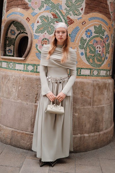 GENİŞ ETEKLİ UZUN ELBİSE ÇAĞLA YEŞİLİ 