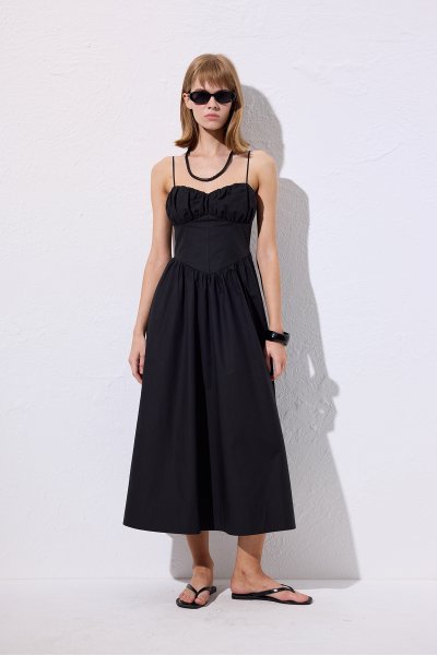 BÜZGÜLÜ KORSAJLI ELBİSE SİYAH 