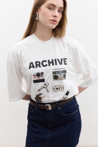 BASKILI KISA KOL T-SHIRT ARCHIVE 