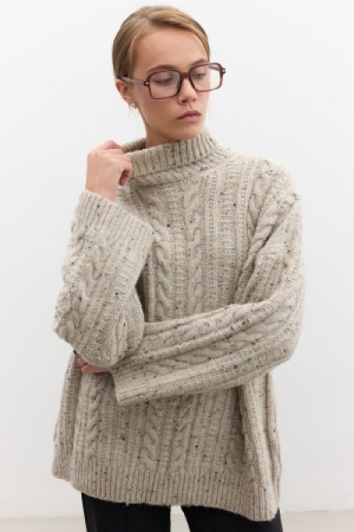 TURTROUS KNIT KNIT SWEATER BEIGE 