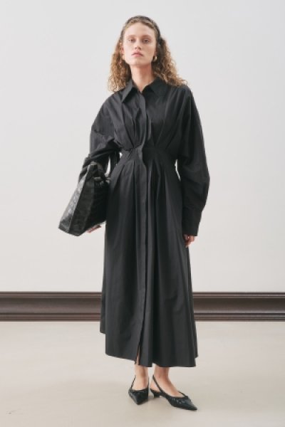 PİLE DETAYLI GÖMLEK ELBİSE SİYAH 